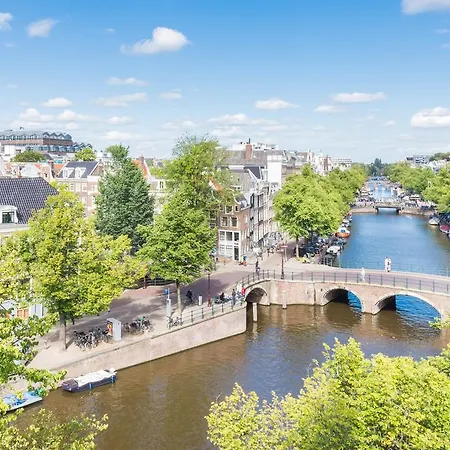 Nassaukade I Jordaan Amsterdam