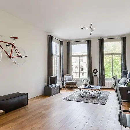 Nassaukade I Jordaan Amsterdam